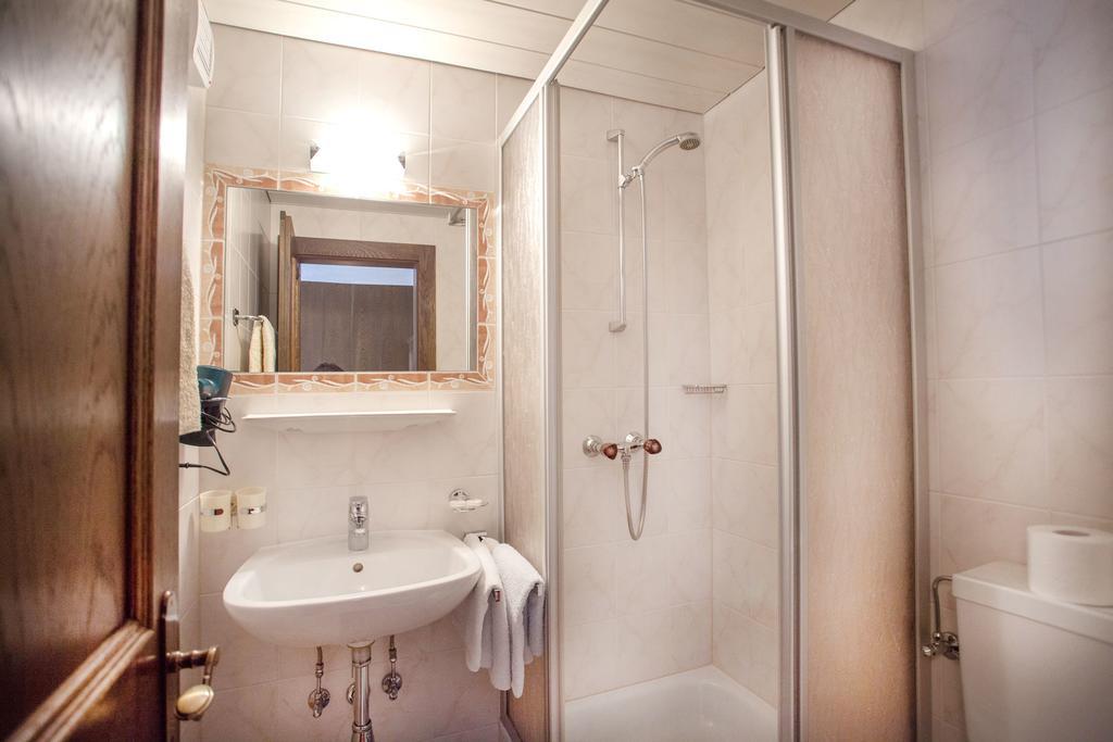 Apartamento Haus Weidmannsheil Längenfeld Exterior foto