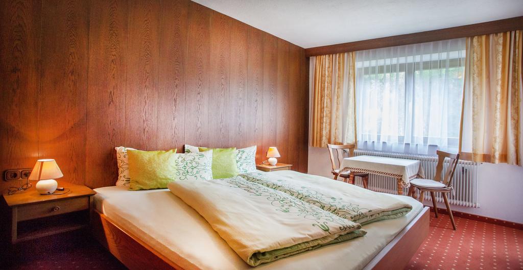 Apartamento Haus Weidmannsheil Längenfeld Exterior foto